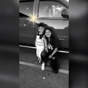 Meet your Posher, Ashley